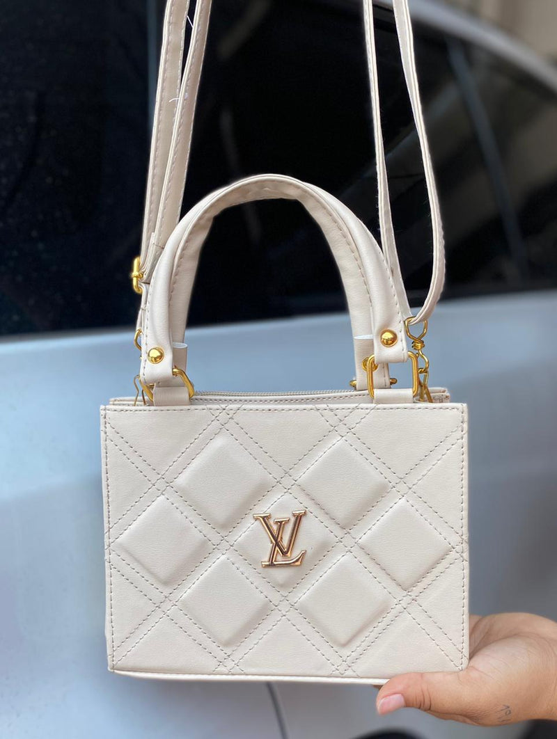 LOUIS VUITTON REF143 CORO IMPORTADO